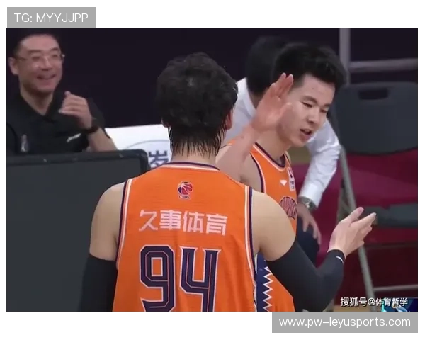 球队恢复训练后战术改良见效，连胜开启